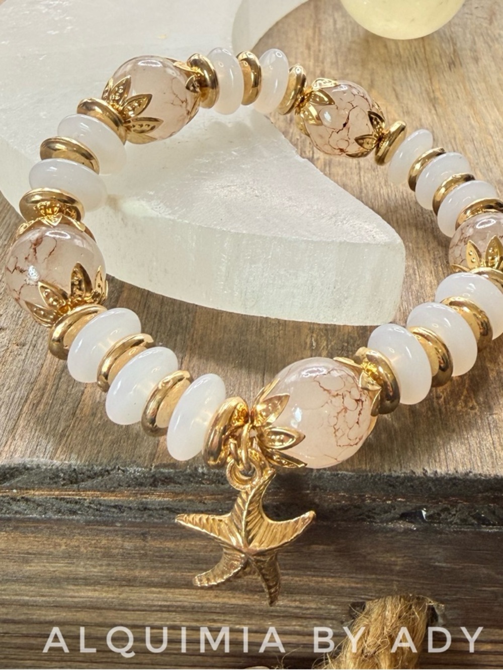 Alquimia White, Cream and Gold Starfish Charm Bracelet